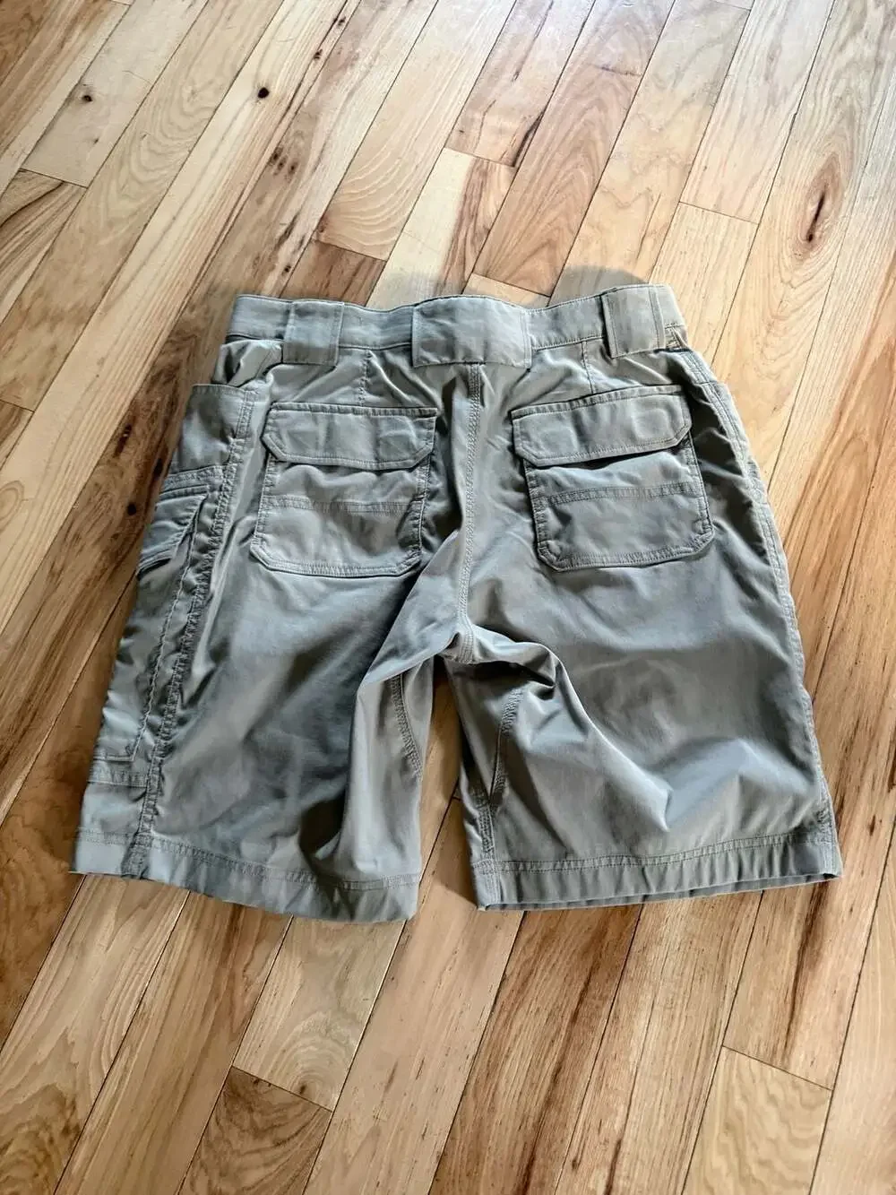 Duluth Trading Co. Men's DuluthFlex Dry on the Fly Relaxed Fit Cargo Shorts